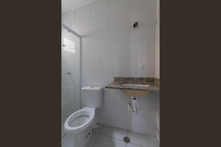 Casa de condomínio para alugar com 59m², 2 quartos e 1 vaga Casa de condomínio para alugar com 59m², 2 quartos e 1 vagaBanheiro Suíte 1