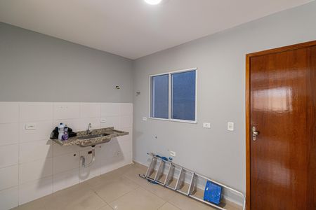 Casa de condomínio para alugar com 59m², 2 quartos e 1 vaga Casa de condomínio para alugar com 59m², 2 quartos e 1 vagaSala e Cozinha
