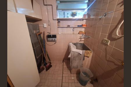 Apartamento à venda com 150m², 3 quartos e sem vagaÁrea de serviço 