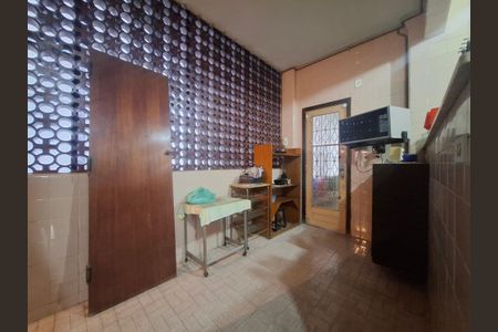 Apartamento à venda com 150m², 3 quartos e sem vagaCozinha 