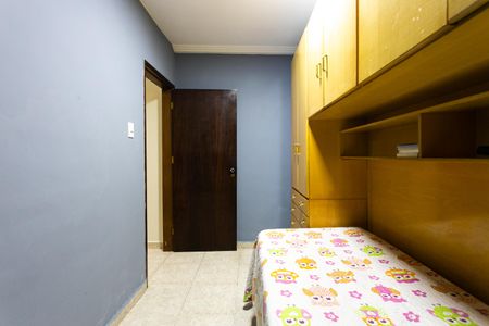 Casa à venda com 230m², 4 quartos e 2 vagasQuarto 2