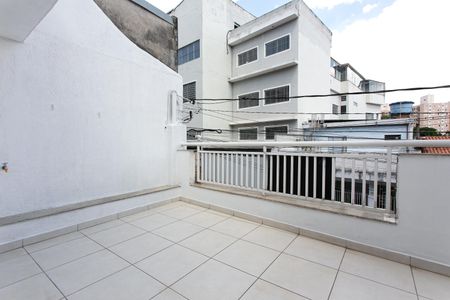 Casa à venda com 230m², 4 quartos e 2 vagasVaranda da Suíte