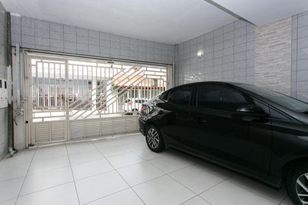 Casa à venda com 230m², 4 quartos e 2 vagasGaragem