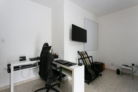 Casa à venda com 230m², 4 quartos e 2 vagasSuíte