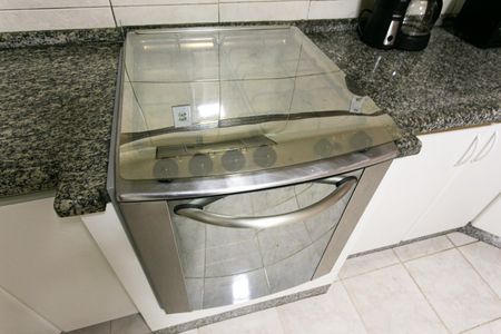 Casa à venda com 230m², 4 quartos e 2 vagasCozinha - Fogão