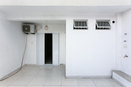 Casa à venda com 230m², 4 quartos e 2 vagasVaranda da Suíte