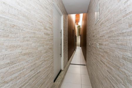 Casa à venda com 230m², 4 quartos e 2 vagasCorredor de Entrada