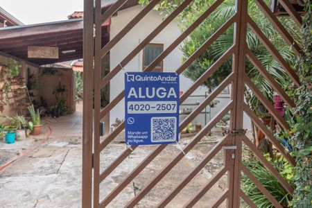 Casa para alugar com 170m², 3 quartos e 3 vagas Casa para alugar com 170m², 3 quartos e 3 vagasPlaca