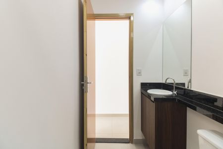 Apartamento para alugar com 49m², 2 quartos e sem vaga Apartamento para alugar com 49m², 2 quartos e sem vagaBanheiro