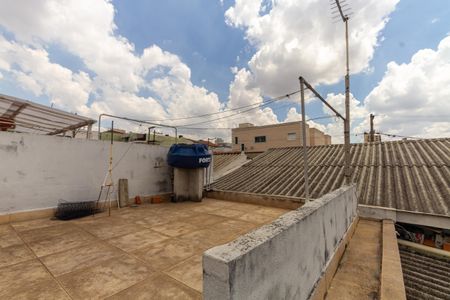 Casa à venda com 200m², 2 quartos e 2 vagasÁrea comum
