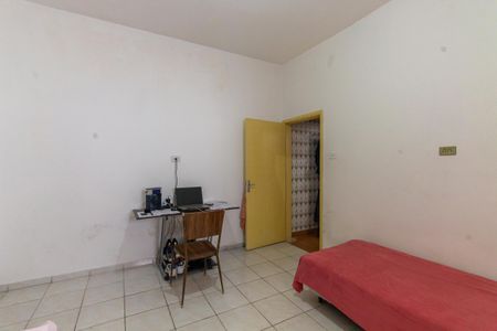 Casa à venda com 200m², 2 quartos e 2 vagasQuarto 1