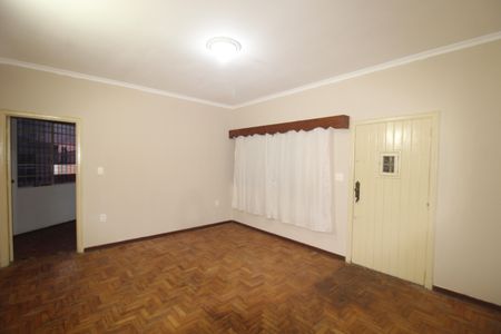 Casa à venda com 265m², 8 quartos e 5 vagasCasa 2 - Quarto 2