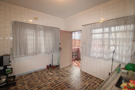Casa à venda com 265m², 8 quartos e 5 vagasCasa 1 - Cozinha