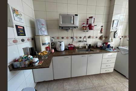 Apartamento para alugar com 69m², 2 quartos e 1 vagaCozinha