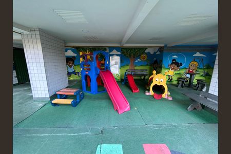 Apartamento para alugar com 69m², 2 quartos e 1 vagaÁrea comum - Playground
