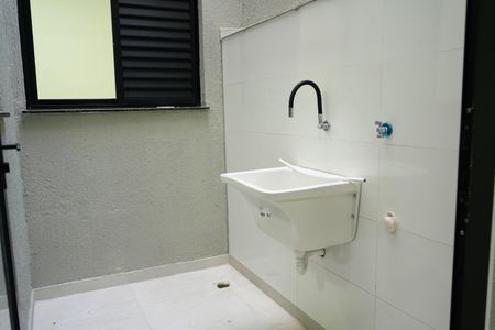 Apartamento para alugar com 39m², 2 quartos e sem vagaÁrea de Serviço