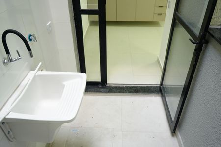 Apartamento para alugar com 39m², 2 quartos e sem vagaÁrea de Serviço