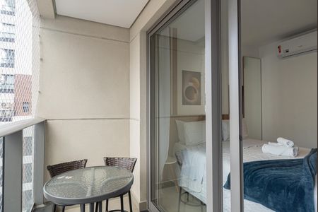 Studio à venda com 28m², 1 quarto e sem vagaVaranda da Sala/Quarto