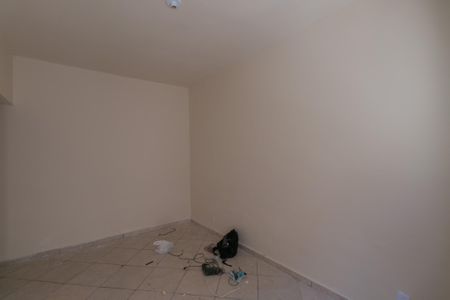 Casa para alugar com 51m², 2 quartos e sem vaga Casa para alugar com 51m², 2 quartos e sem vagaSala
