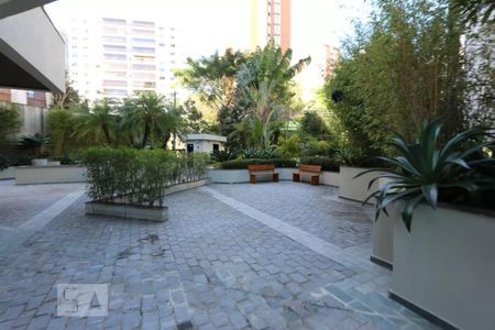 Apartamento à venda com 168m², 4 quartos e 3 vagas Apartamento à venda com 168m², 4 quartos e 3 vagasÁrea comum