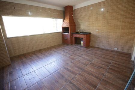 Casa à venda com 170m², 2 quartos e 1 vagaChurrasqueira