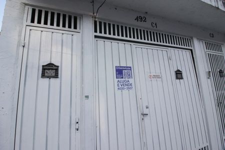 Casa à venda com 170m², 2 quartos e 1 vagaFachada