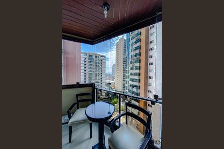 Apartamento à venda com 368m², 6 quartos e 4 vagasVaranda da Suíte 3