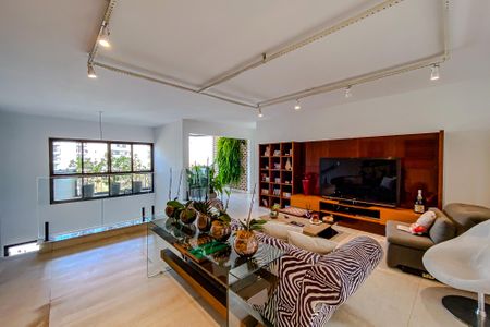 Apartamento à venda com 368m², 6 quartos e 4 vagasSala