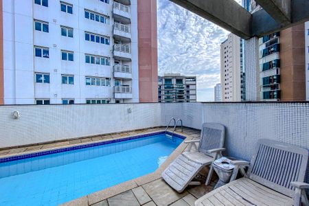 Apartamento à venda com 368m², 6 quartos e 4 vagasÁrea comum - Piscina
