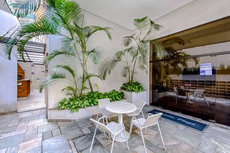 Apartamento à venda com 368m², 6 quartos e 4 vagasÁrea comum - Plaquinha