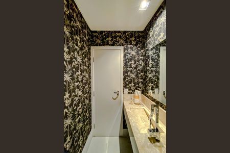 Apartamento à venda com 368m², 6 quartos e 4 vagasLavabo