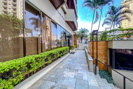 Apartamento à venda com 368m², 6 quartos e 4 vagasÁrea comum