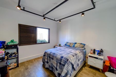 Apartamento à venda com 368m², 6 quartos e 4 vagasSuíte 1 