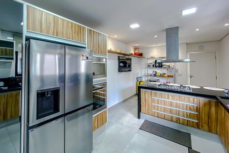 Apartamento à venda com 368m², 6 quartos e 4 vagasCozinha