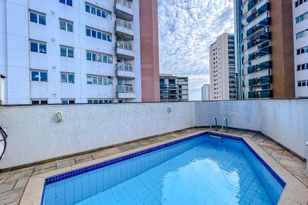 Apartamento à venda com 368m², 6 quartos e 4 vagasÁrea comum - Piscina