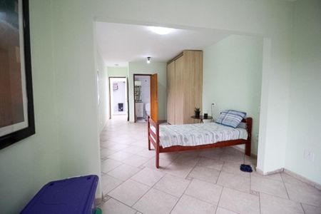 Casa à venda com 200m², 4 quartos e 1 vaga Casa à venda com 200m², 4 quartos e 1 vagaSuíte 2 - Casa 2