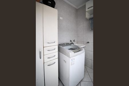 Casa à venda com 200m², 4 quartos e 1 vaga Casa à venda com 200m², 4 quartos e 1 vagaLavanderia - Casa 2