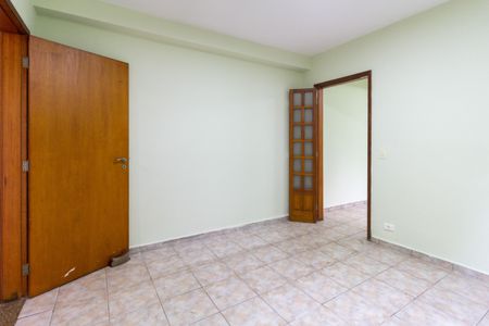 Casa à venda com 200m², 4 quartos e 1 vaga Casa à venda com 200m², 4 quartos e 1 vagaQuarto 2 - Casa 1