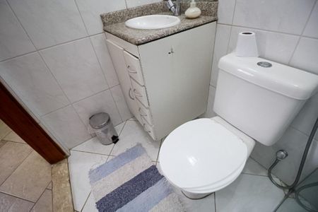 Casa à venda com 200m², 4 quartos e 1 vaga Casa à venda com 200m², 4 quartos e 1 vagaSuíte 2 - Banheiro - Casa 2