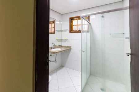 Casa à venda com 200m², 4 quartos e 1 vaga Casa à venda com 200m², 4 quartos e 1 vagaBanheiro - Casa 1