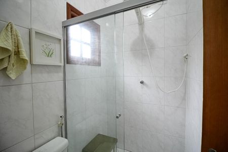 Casa à venda com 200m², 4 quartos e 1 vaga Casa à venda com 200m², 4 quartos e 1 vagaSuíte 1 - Banheiro - Casa 2