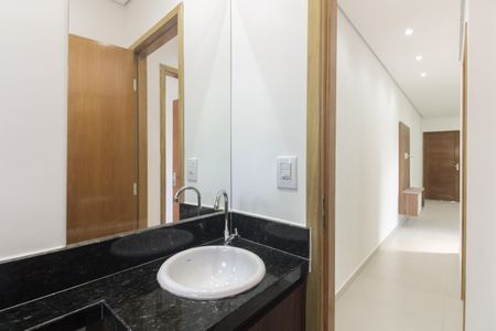 Apartamento à venda com 39m², 2 quartos e sem vaga Apartamento à venda com 39m², 2 quartos e sem vagaBanheiro