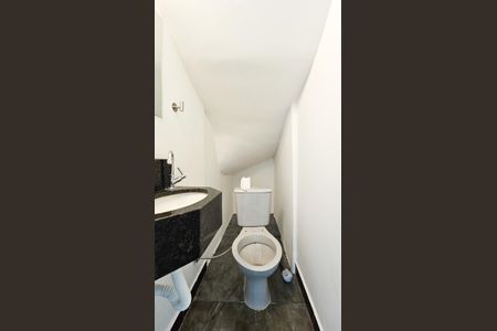 Casa para alugar com 77m², 2 quartos e 1 vaga Casa para alugar com 77m², 2 quartos e 1 vagaLavabo