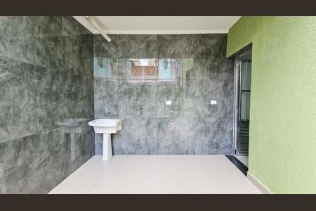 Casa para alugar com 77m², 2 quartos e 1 vaga Casa para alugar com 77m², 2 quartos e 1 vagaÁrea de Serviço