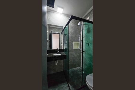 Casa para alugar com 77m², 2 quartos e 1 vaga Casa para alugar com 77m², 2 quartos e 1 vagaBanheiro