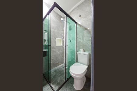 Casa para alugar com 77m², 2 quartos e 1 vaga Casa para alugar com 77m², 2 quartos e 1 vagaBanheiro