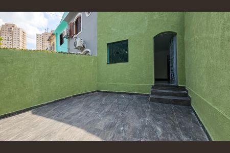 Casa para alugar com 77m², 2 quartos e 1 vaga Casa para alugar com 77m², 2 quartos e 1 vagaGaragem