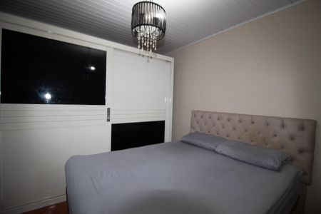 Casa à venda com 217m², 5 quartos e 2 vagasQuarto Casa 2