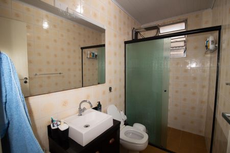 Casa à venda com 217m², 5 quartos e 2 vagasCasa 2 Banheiro