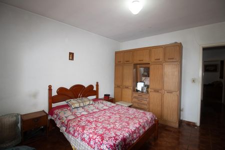 Casa à venda com 217m², 5 quartos e 2 vagasQuarto 1